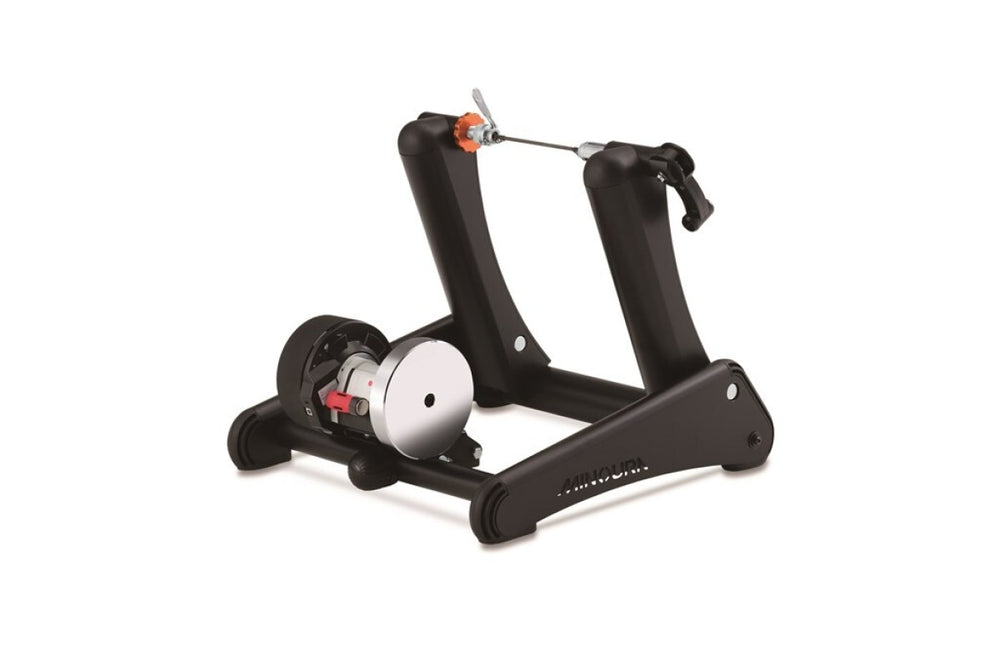 Minoura trainer Liveride Smart Kagura LST9200 bandenaandrijving
