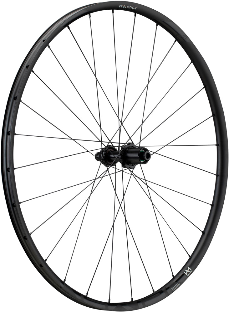 Newmen evolution sl x.r.25 cl fade r 28 rear wheel | shimano microspline