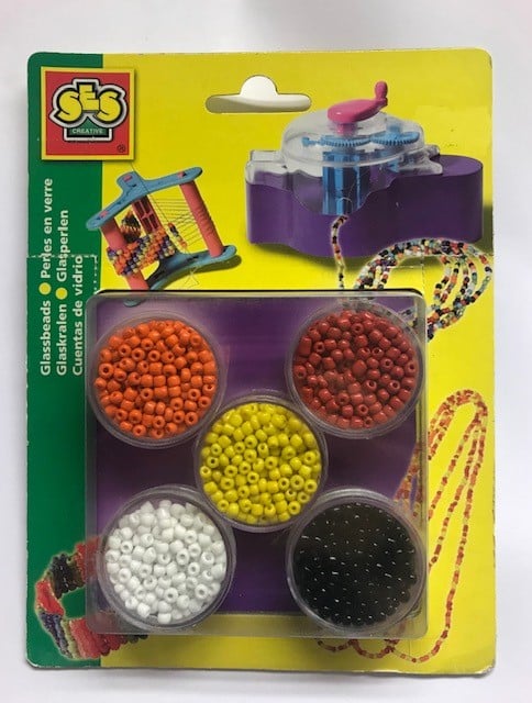 Ses kralen in ronde doosjes 5 kleuren