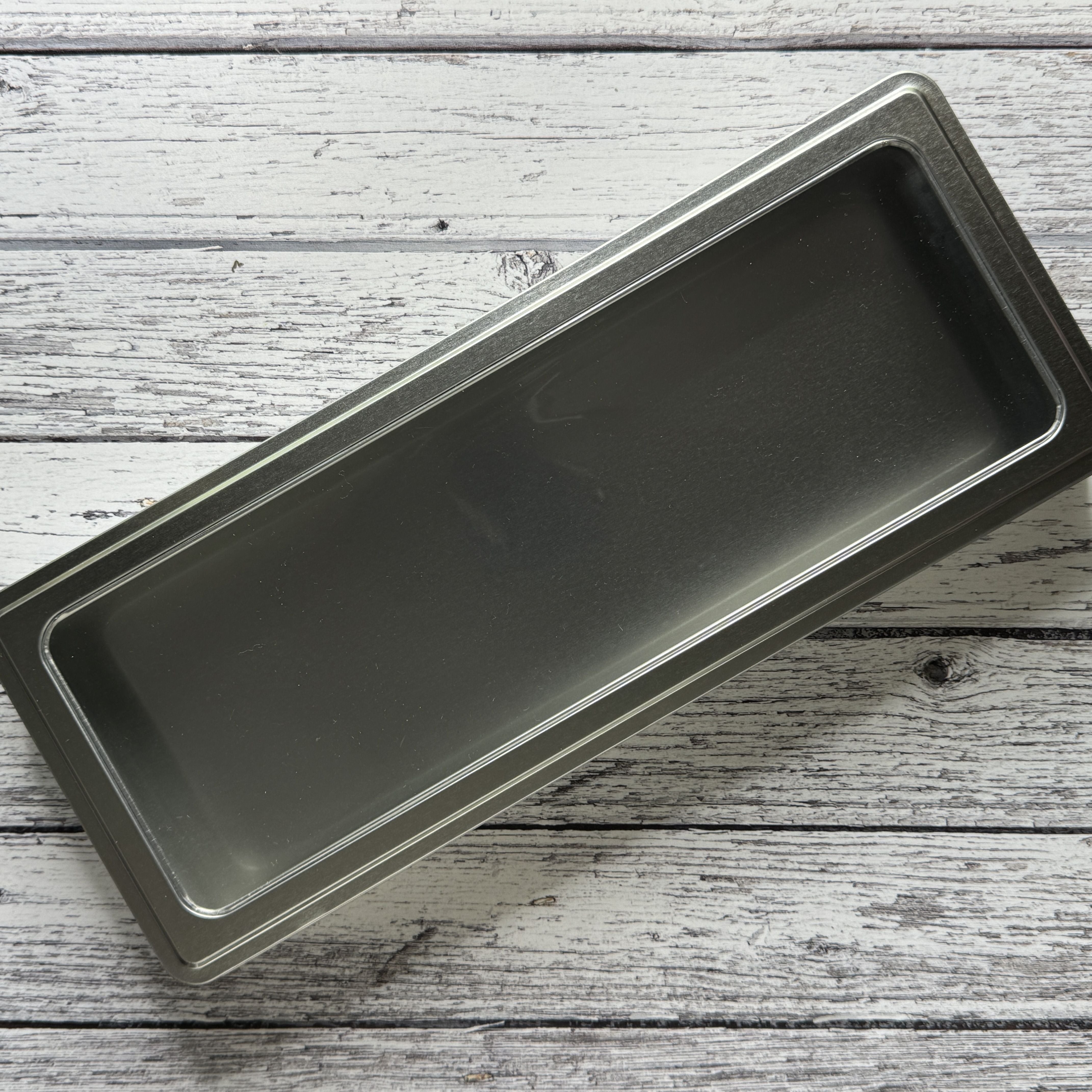 Ranger ink ranger • tim holtz distress spritz storage tin