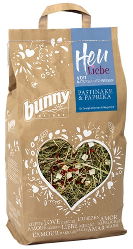 Bunny nature mijn favoriete hooi met pastinaak en paprika