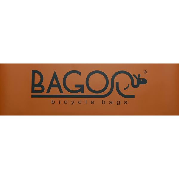 Porte tableau magnétique mural Bagoo. Largeur : 100 cm Hauteur : 30 cm (Offert avec l'assortiment Bagoo 1 mètre)