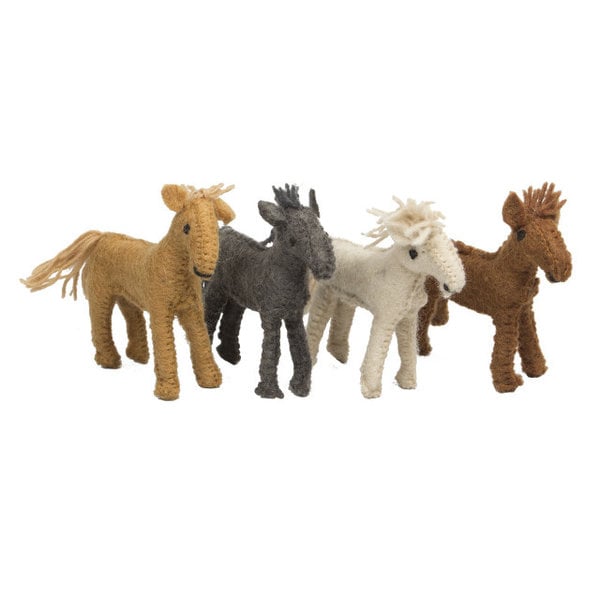 Papoose Toys Papoose Toys Barn Horses 4pc