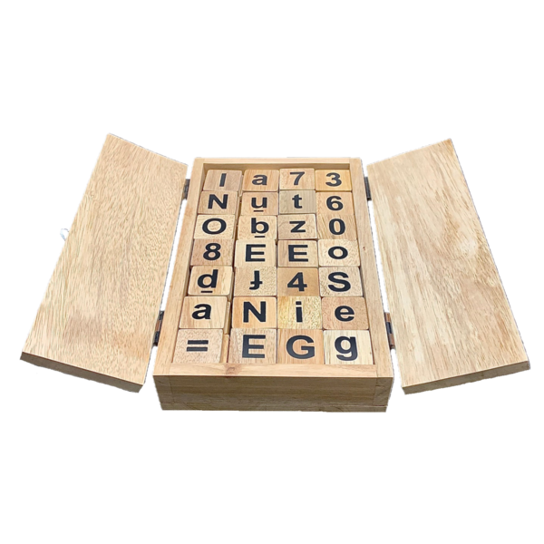 Papoose Toys Papoose Toys Halve letter- en cijferset