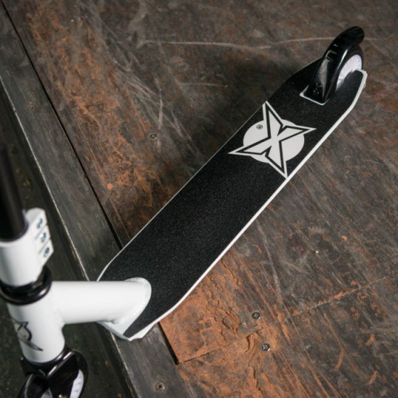 Invert stuntstep voetrem junior zwart wit